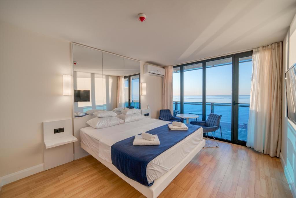 Orbi Hotel Batumi Ngoại thất bức ảnh